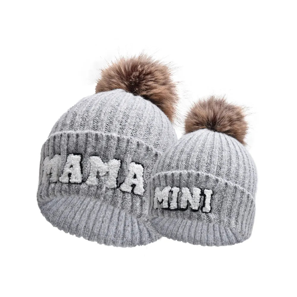 Kunyeah 3Pcs Parent-Child Beanie Hat Mama Papa Baby Matching Hats Winter Warm Cap with Pom-Pom Women Men Knitted Hat