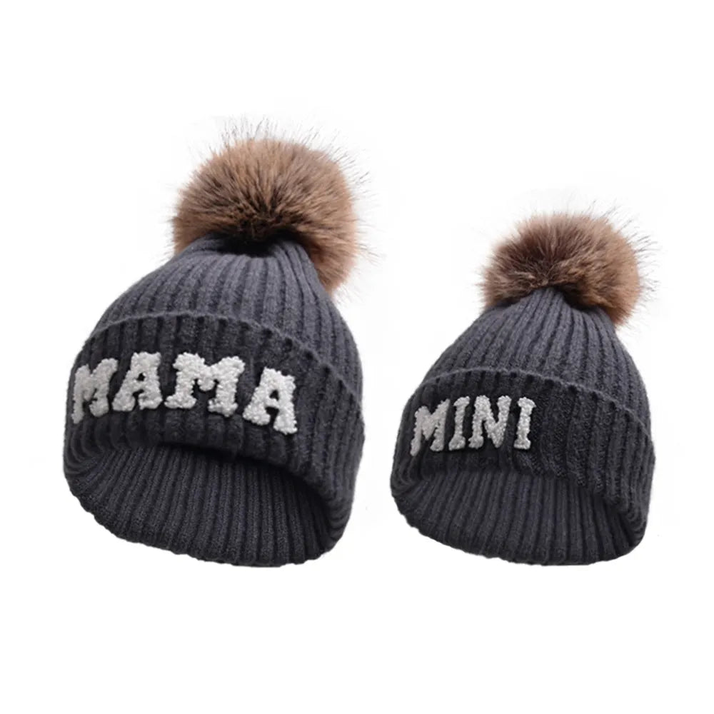 Kunyeah 3Pcs Parent-Child Beanie Hat Mama Papa Baby Matching Hats Winter Warm Cap with Pom-Pom Women Men Knitted Hat